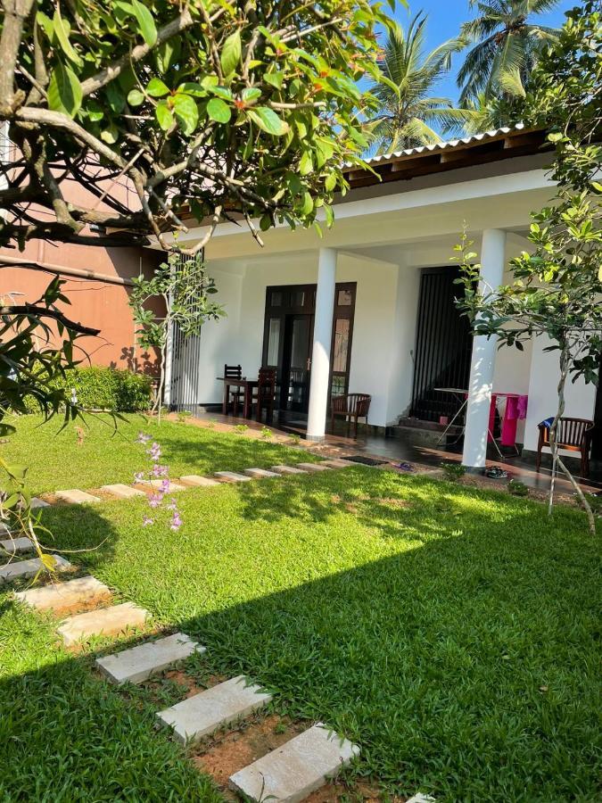 River Breeze Villa Bentota Exterior photo