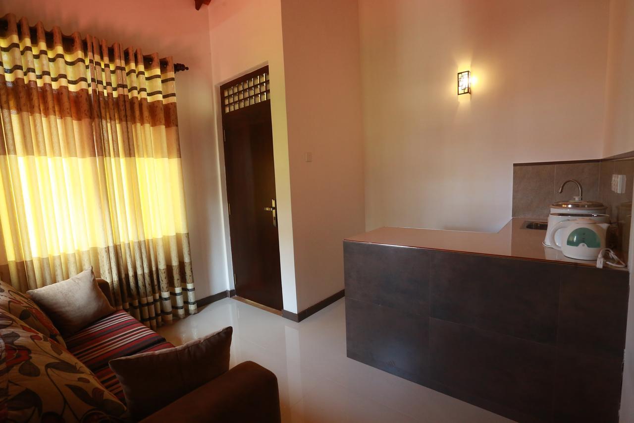 River Breeze Villa Bentota Exterior photo